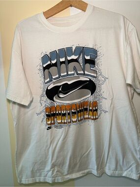 Nike Sportswear Graphic Tee White Blue Orange Lightning Swoosh T-Shirt Men's L